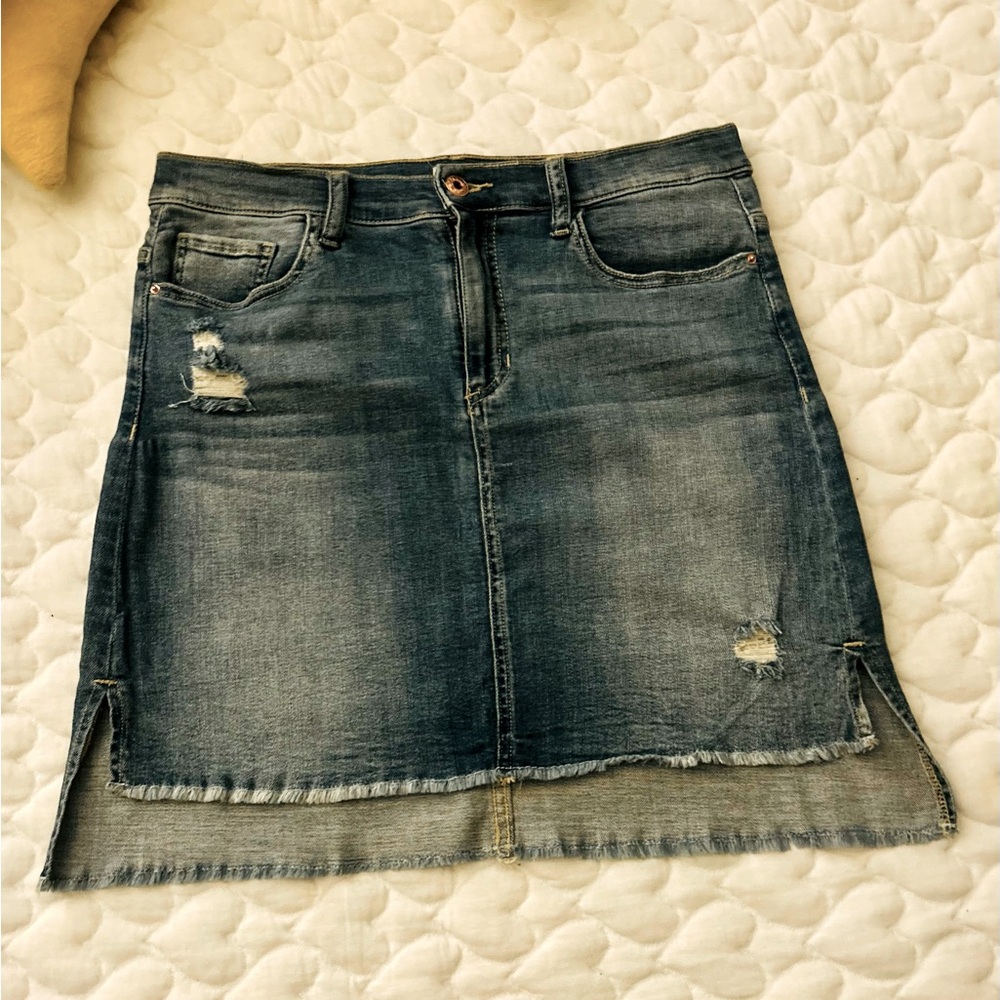 SNEAK PEEK DENIM SKIRT